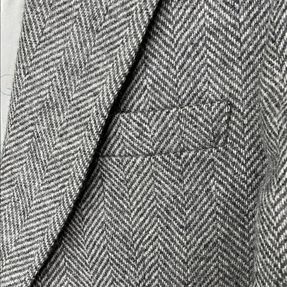 Vintage IMPERIAL Herringbone Black & Gray WOOL Classic Academia Single Breasted